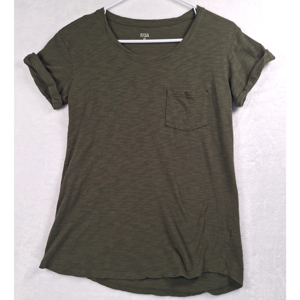 Ana A New Approach Women's Green Solid Pocket T-Shirt Size XS